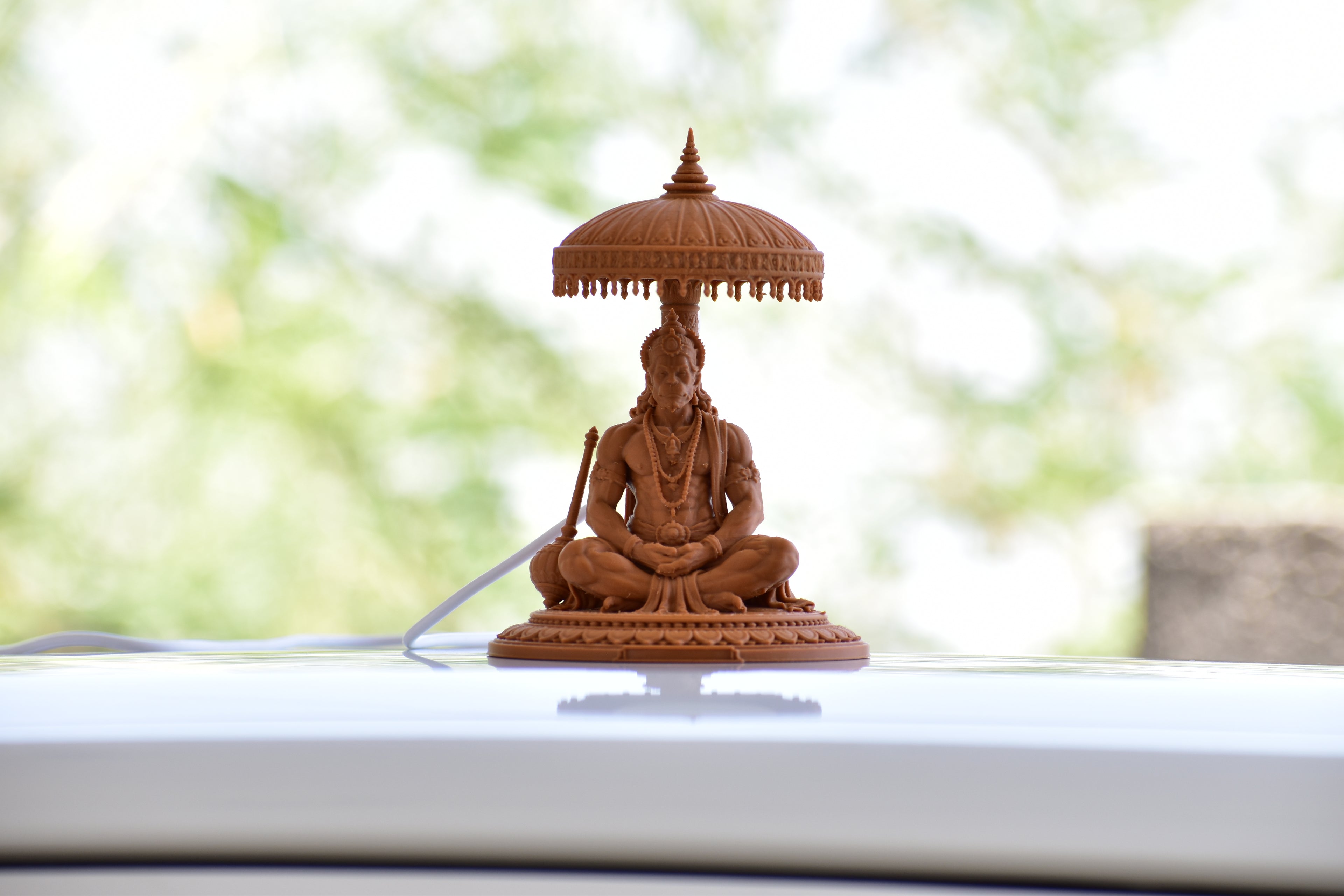 RR Murti Hub Hanuman Ji Decorative Murti – Peanut Brown Edition