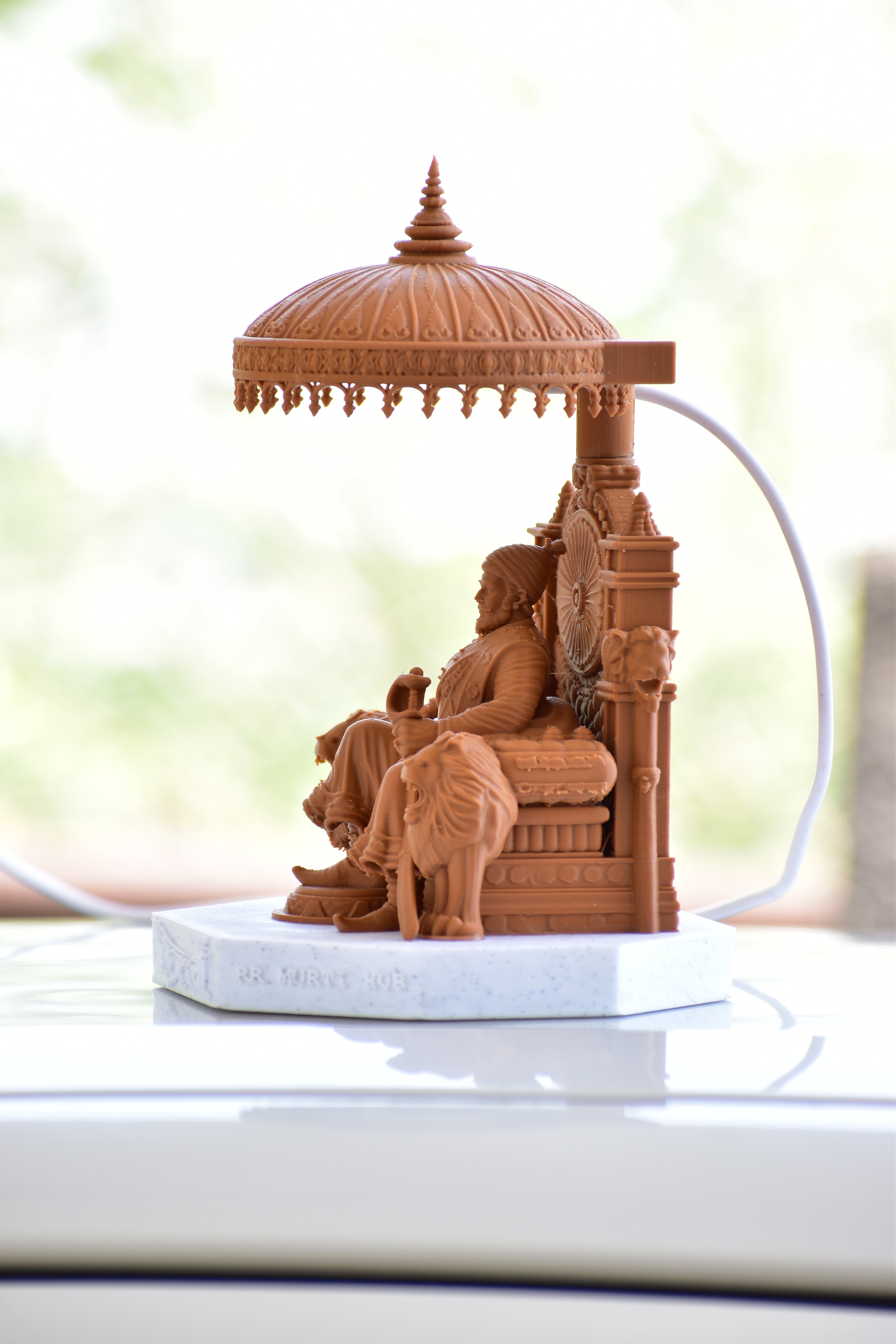 Chhatrapati Shivaji Maharaj 3D Throne Idol with Warm USB LED Light (16cm) | RR Murti Hub